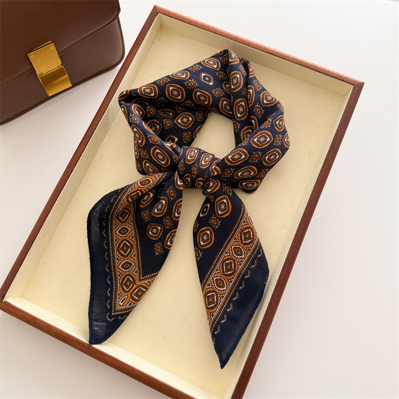 Pañuelo cuadrado con estampado - Vintage Fashion Hijab reseña y precio