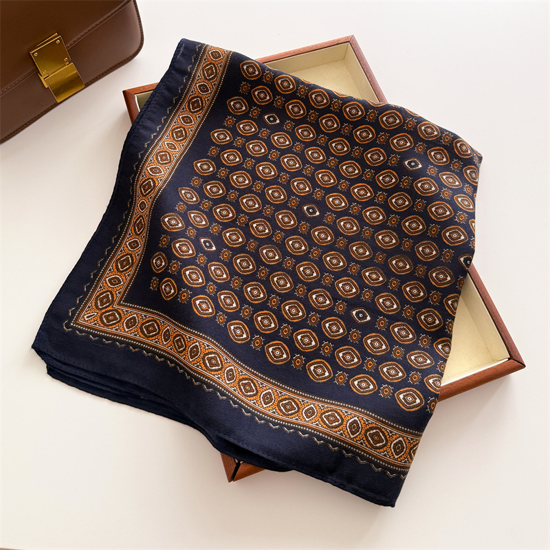 Pañuelo cuadrado con estampado - Vintage Fashion Hijab reseña y precio