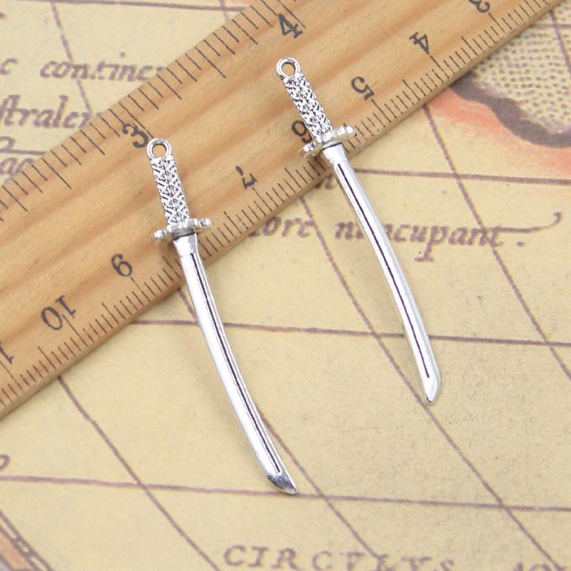 20 piezas dijes cuchillo Katan - Vintage Fashion Finds reseña y precio