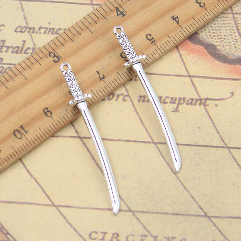 20 piezas dijes cuchillo Katan - Vintage Fashion Finds reseña y precio