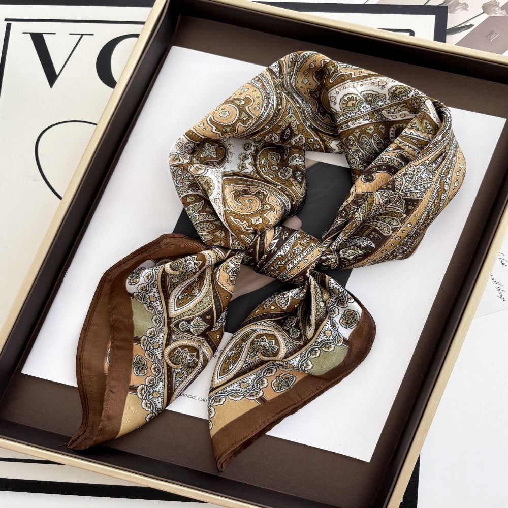 Nueva bufanda cuadrada de seda - Vintage Fashion Hijab reseña y precio